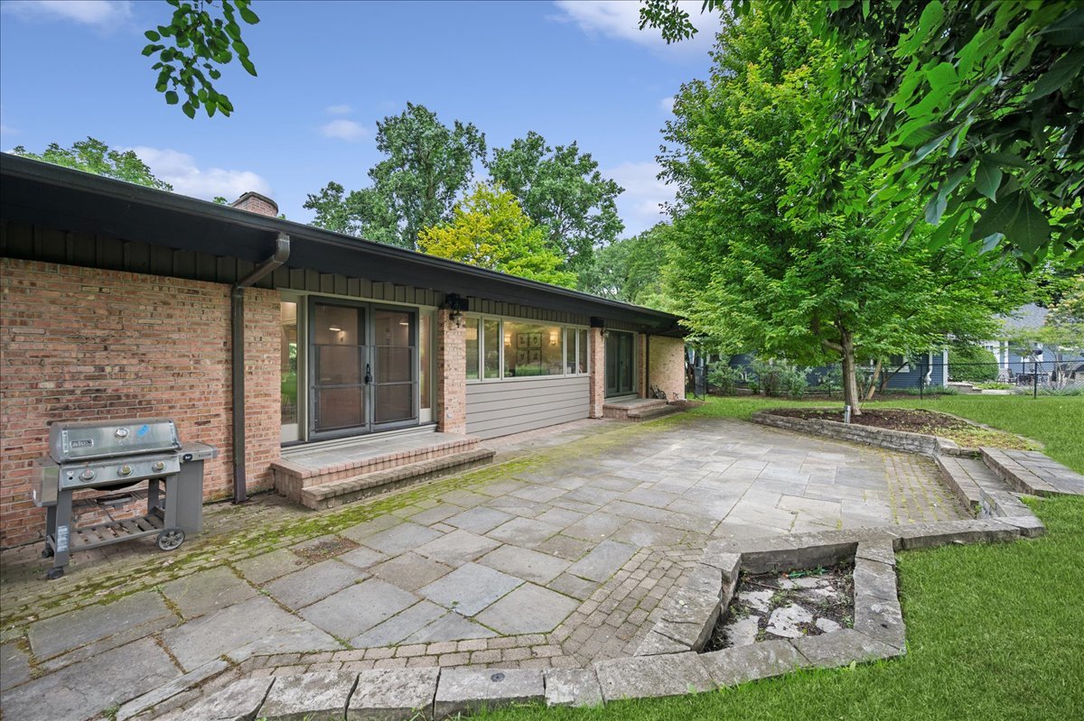 687 Birch Road