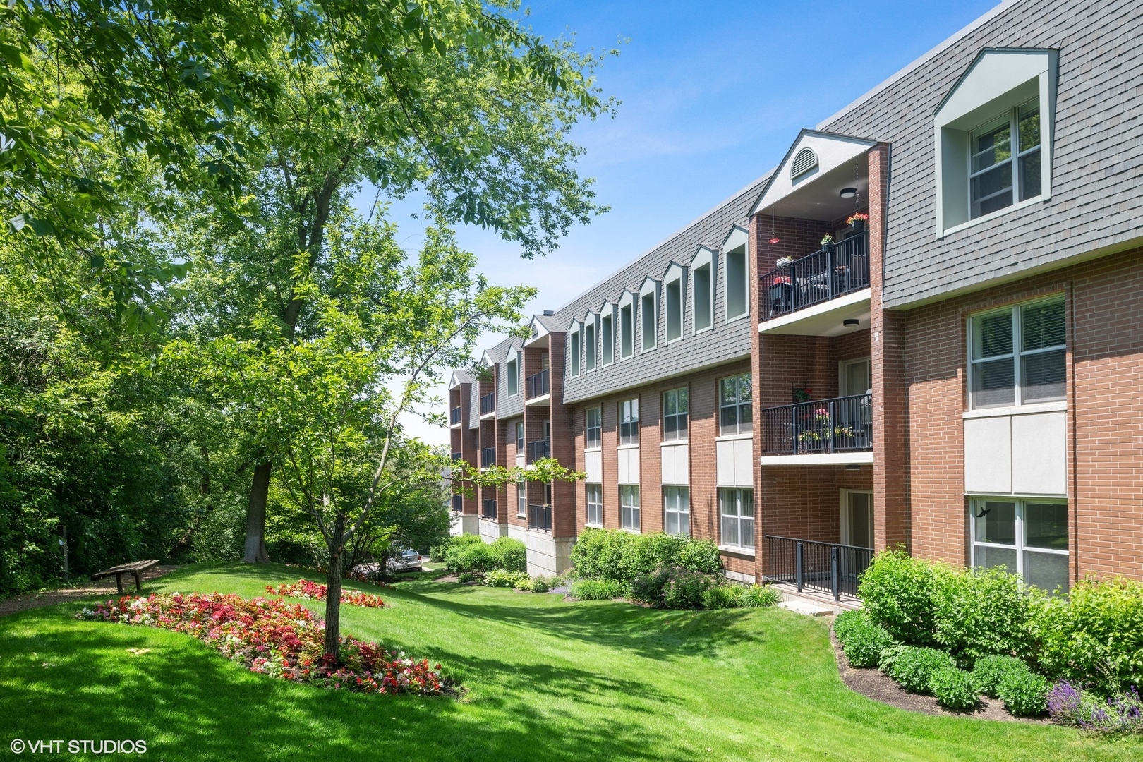 800 Deerfield Road Unit: 309