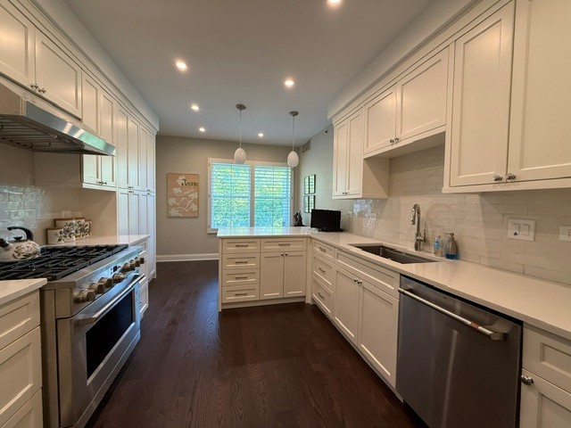 800 Deerfield Road Unit: 309