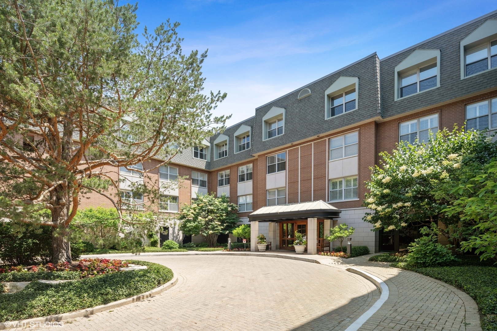 800 Deerfield Road Unit: 309