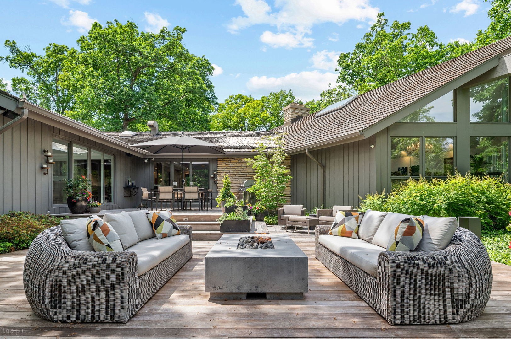 677 Driftwood Lane