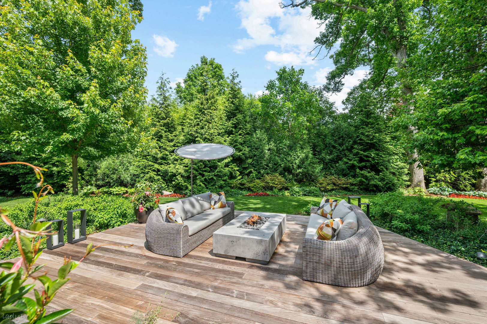 677 Driftwood Lane