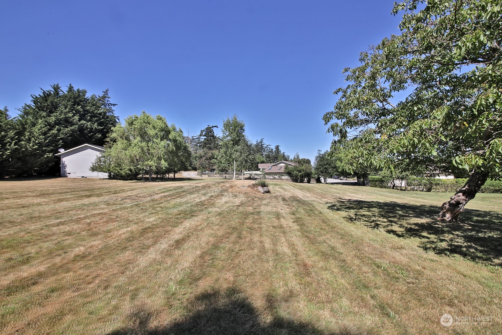 207 NW Coveland Street