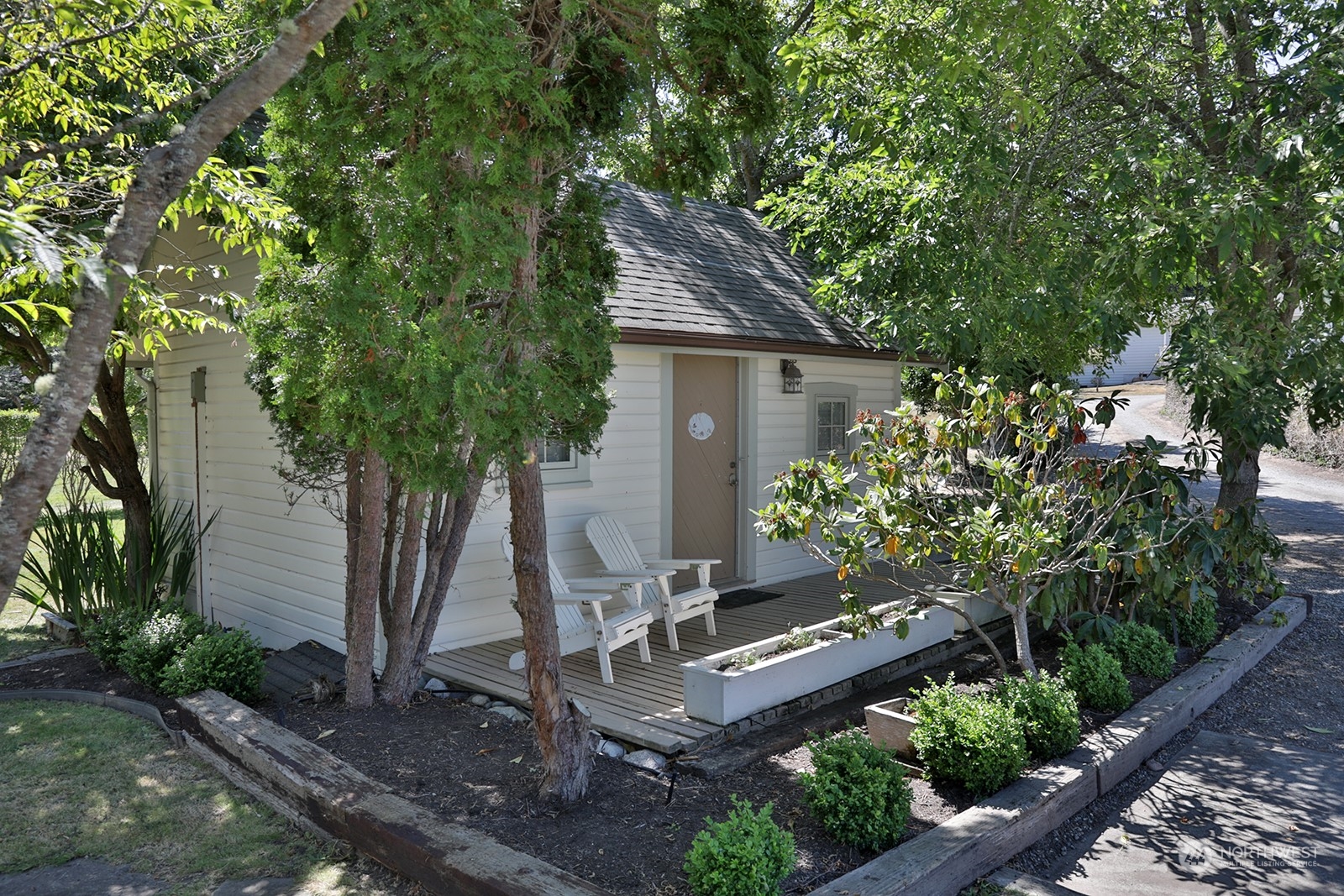 207 NW Coveland Street
