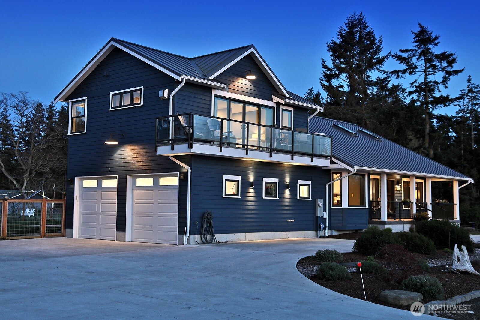 2015 Pinecrest Avenue