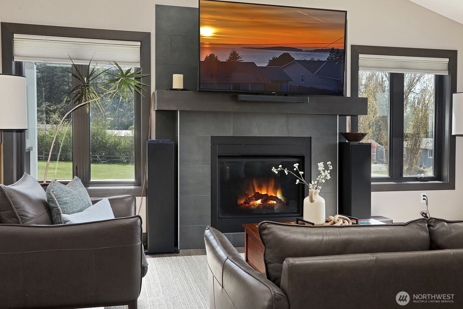 2015 Pinecrest Avenue