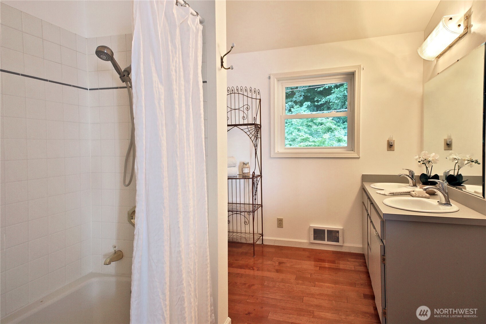 2109 Eastpoint Drive