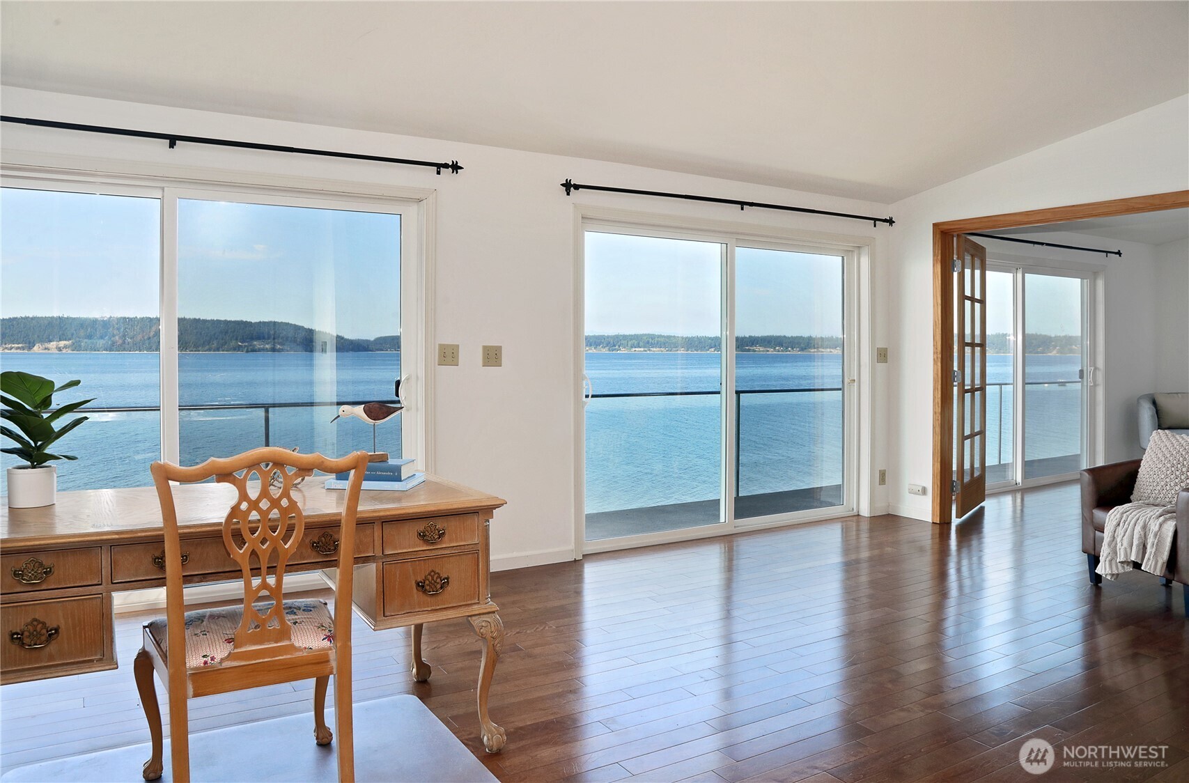 2109 Eastpoint Drive