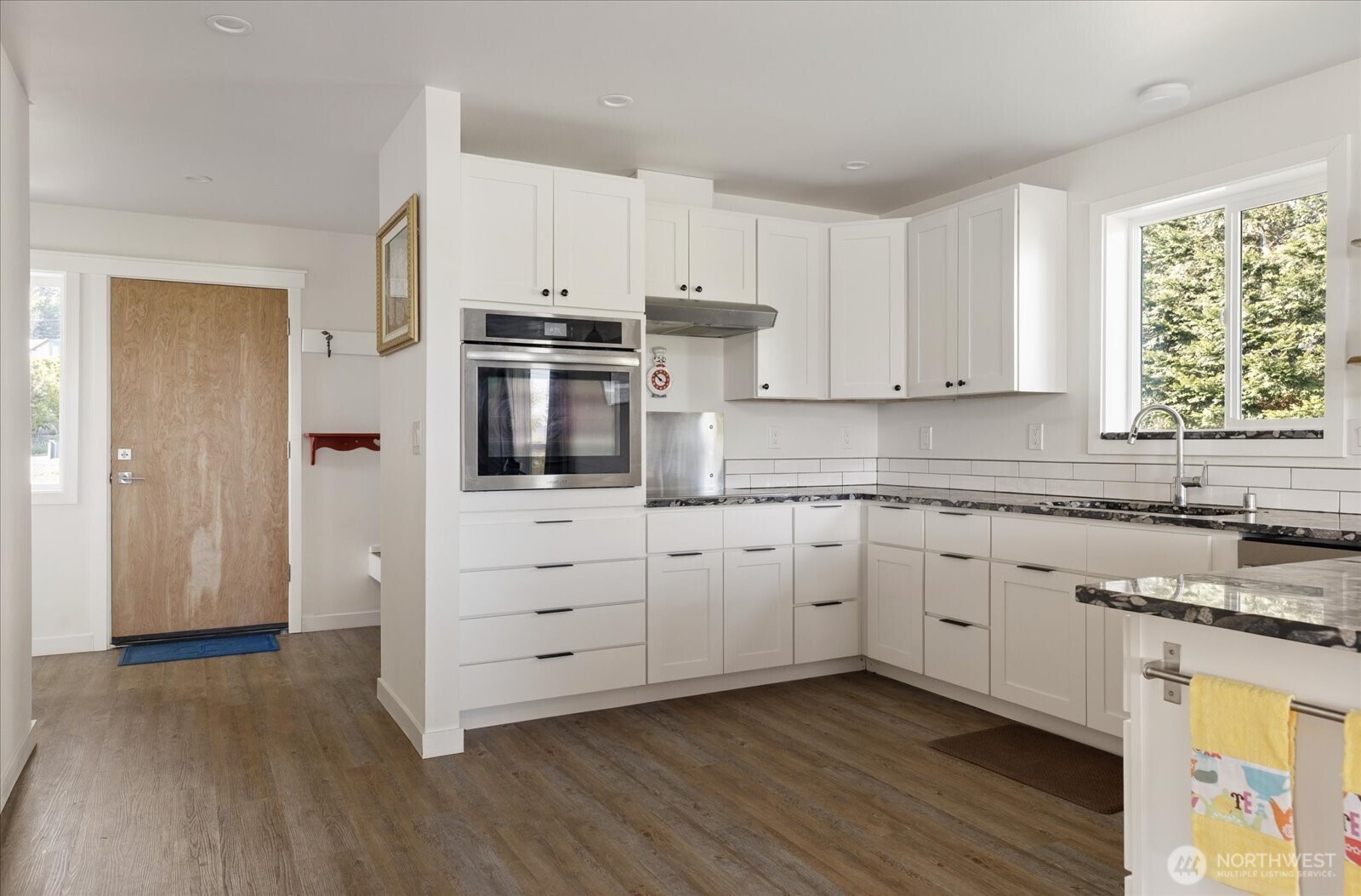 826 Farmington Drive