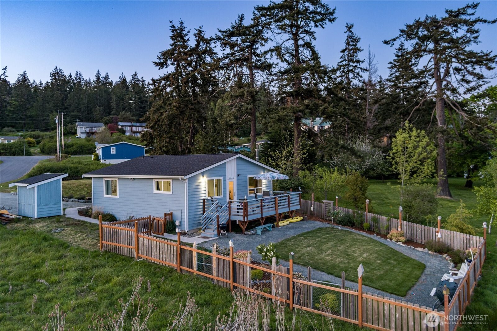 826 Farmington Drive