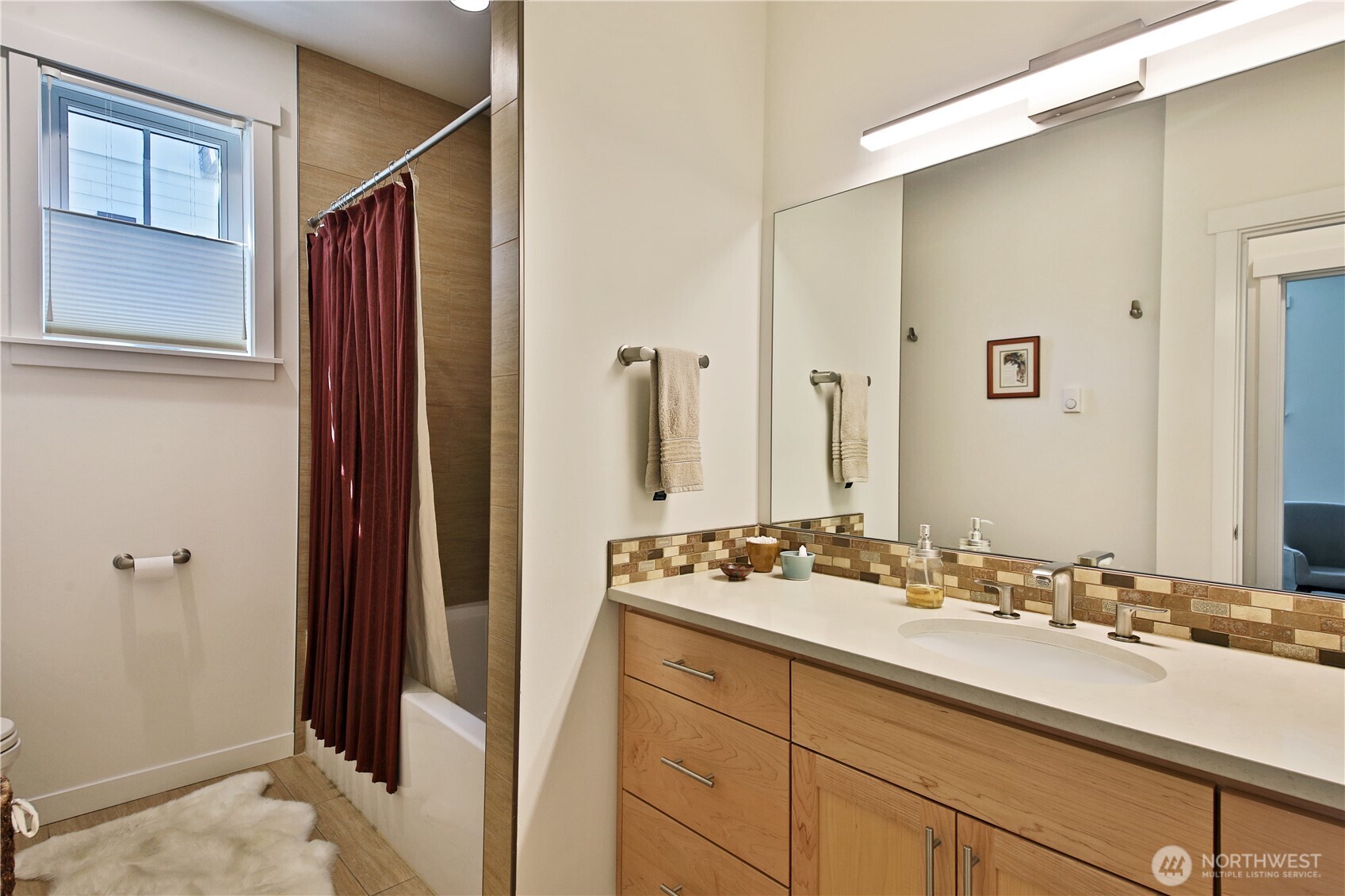 512 Cascade Avenue Unit: B