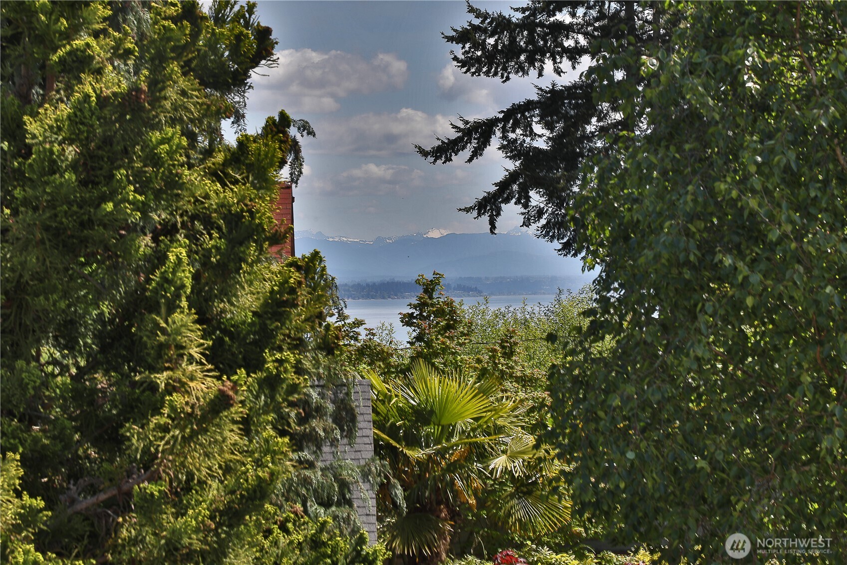 512 Cascade Avenue Unit: B