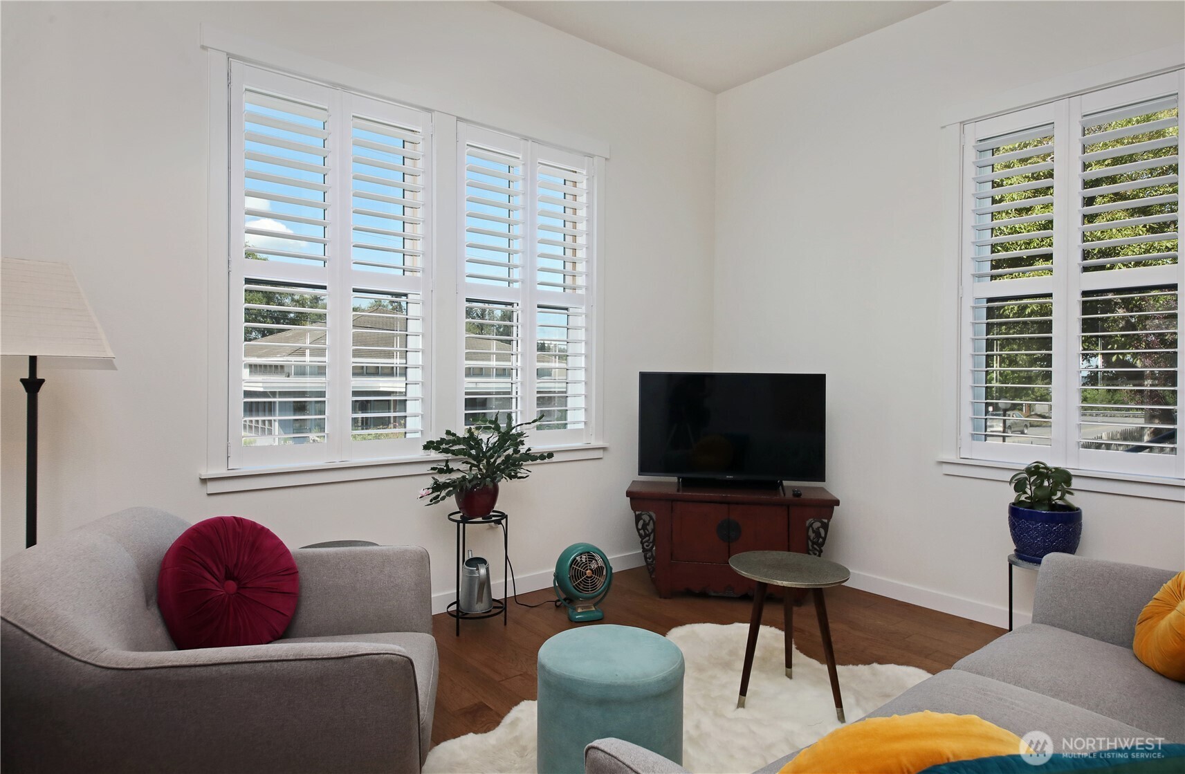 512 Cascade Avenue Unit: B