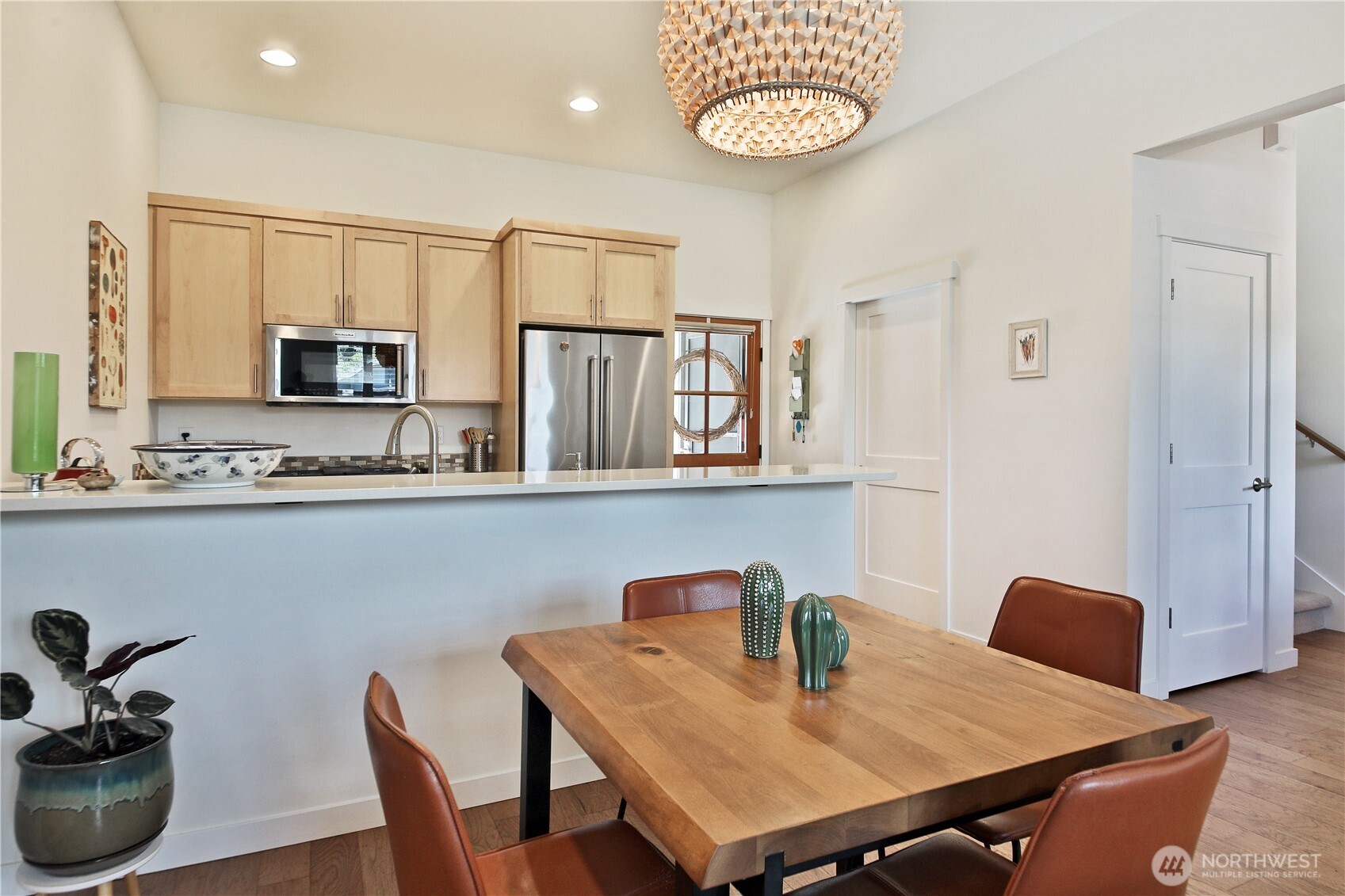 512 Cascade Avenue Unit: B