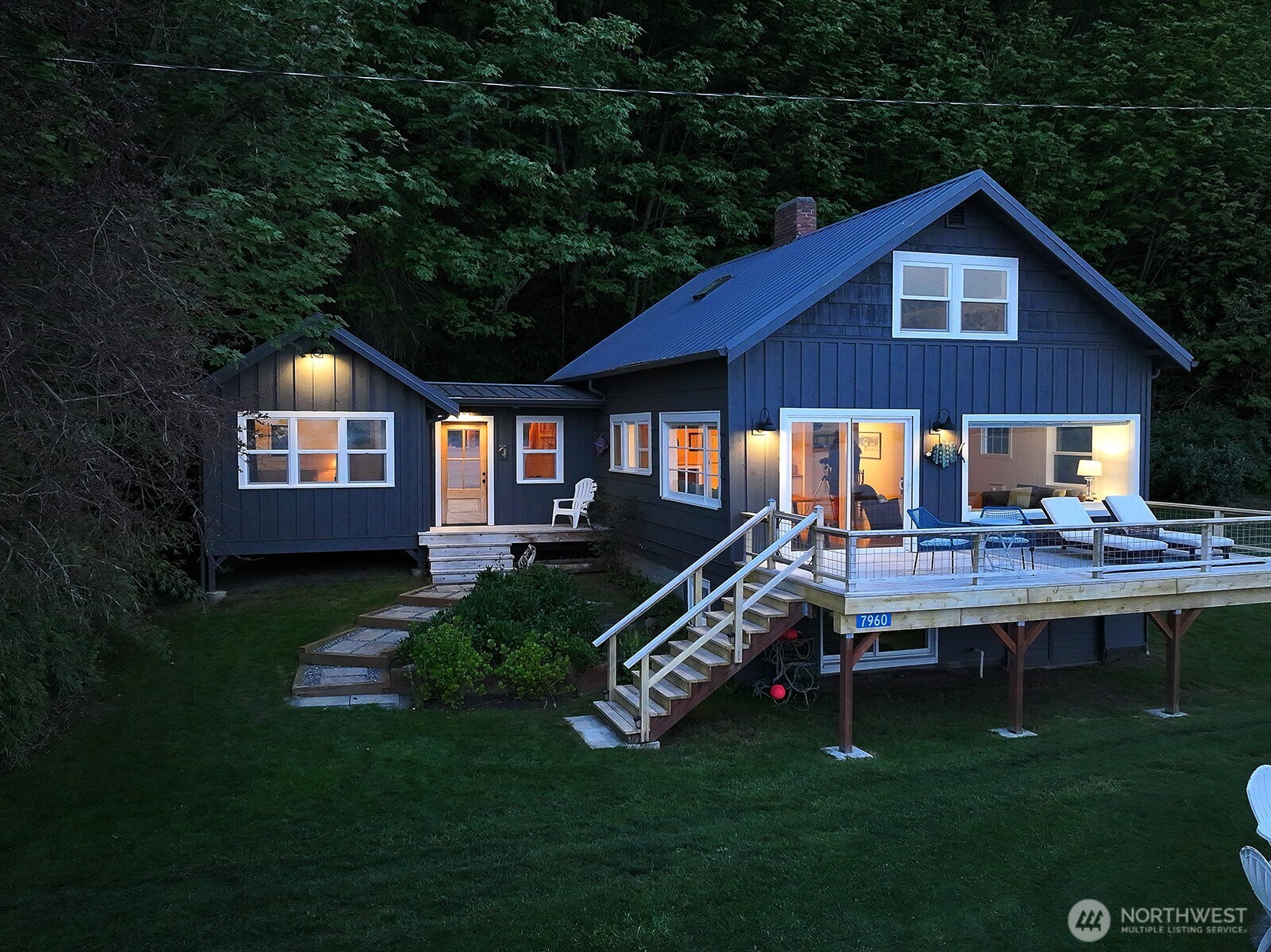 7960 Possession Beach Walk