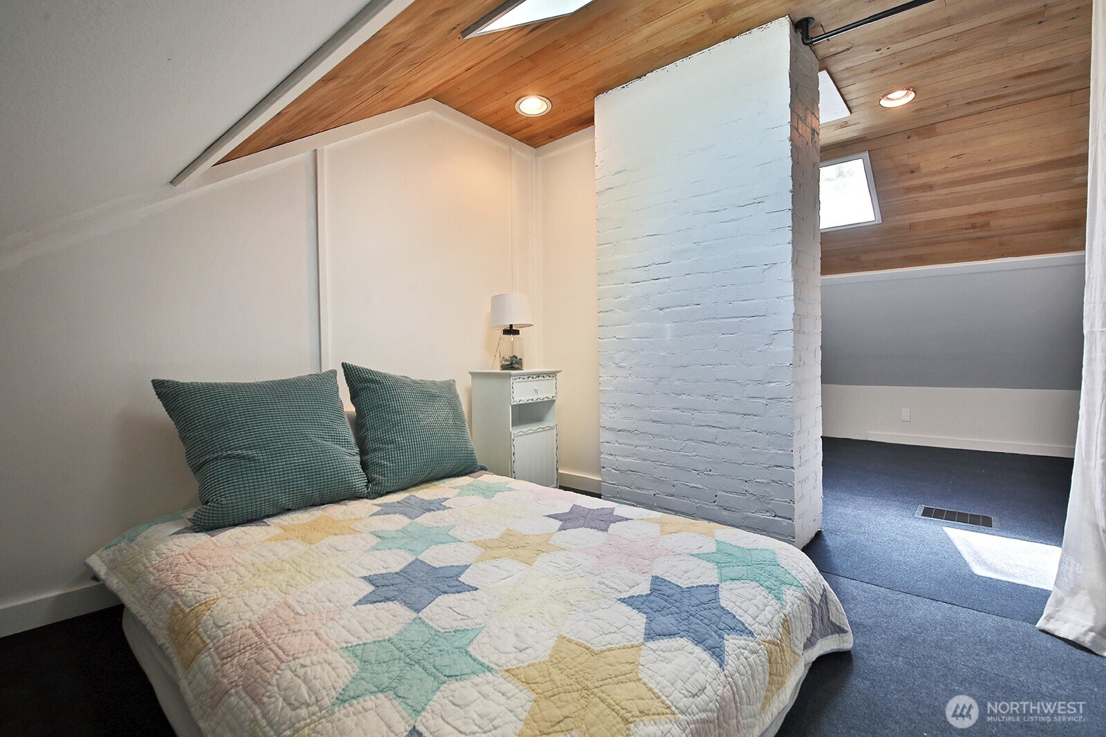 7960 Possession Beach Walk