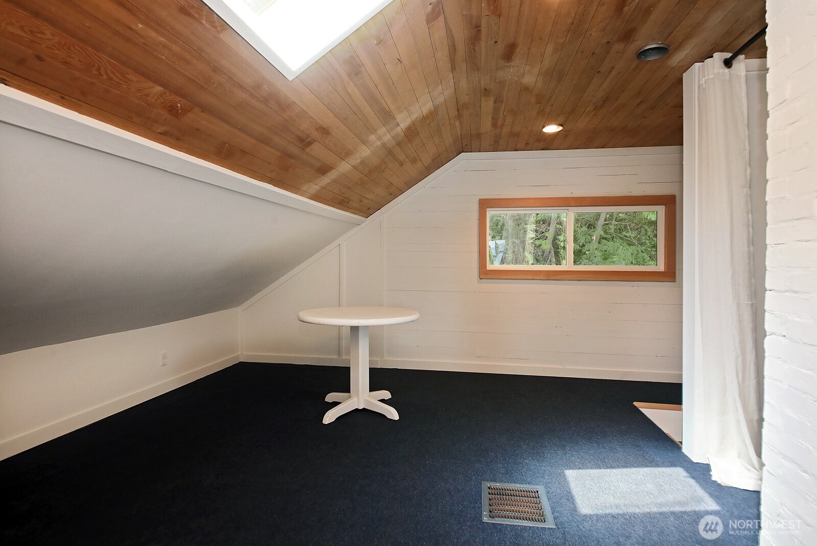 7960 Possession Beach Walk