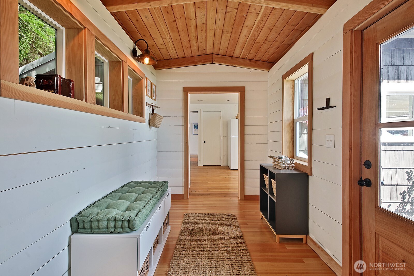 7960 Possession Beach Walk