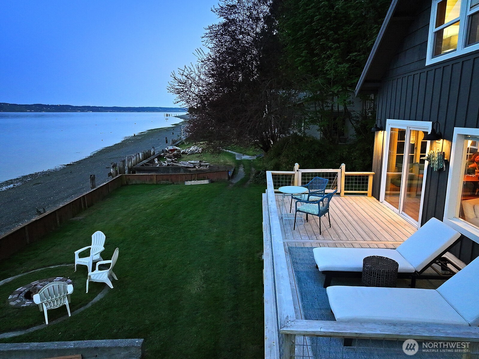 7960 Possession Beach Walk