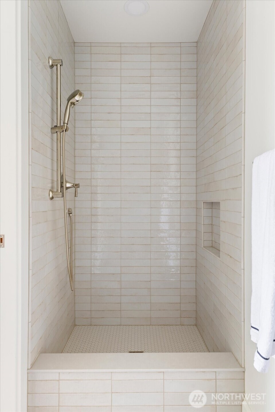 440 Kineth Point Place