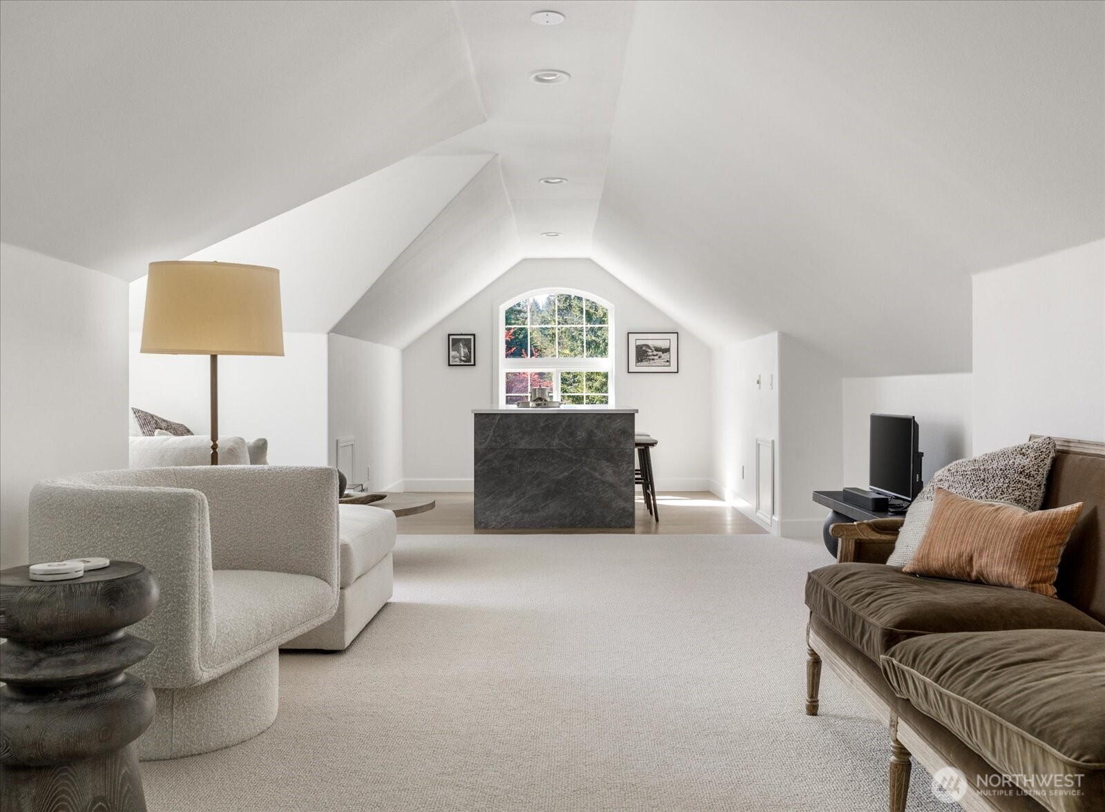 440 Kineth Point Place