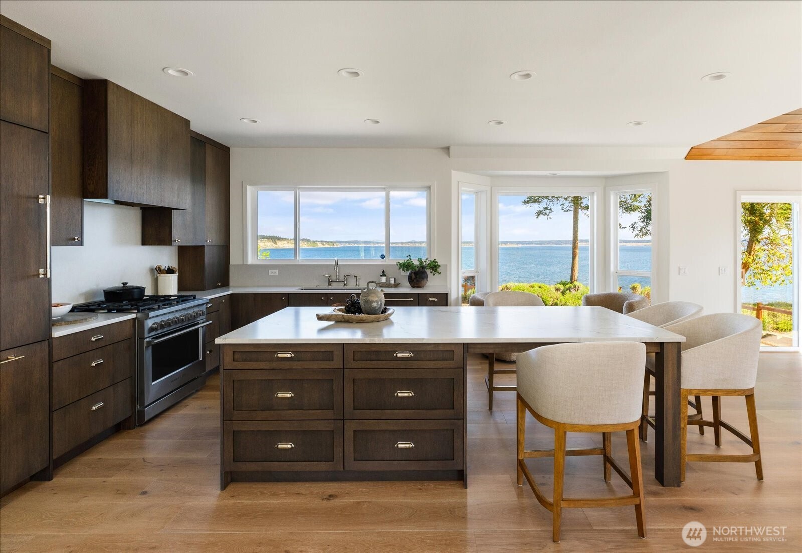 440 Kineth Point Place