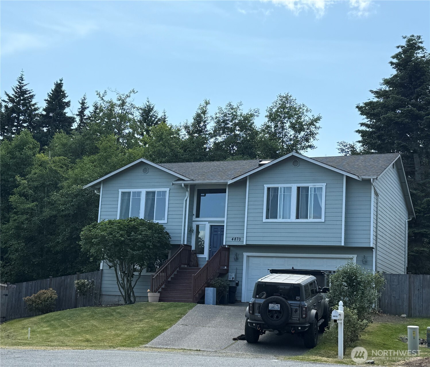 4870 Breezefair Road