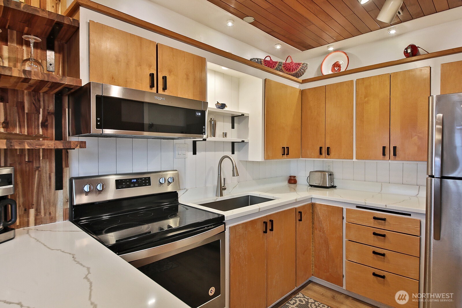 2263 Eastpoint Drive