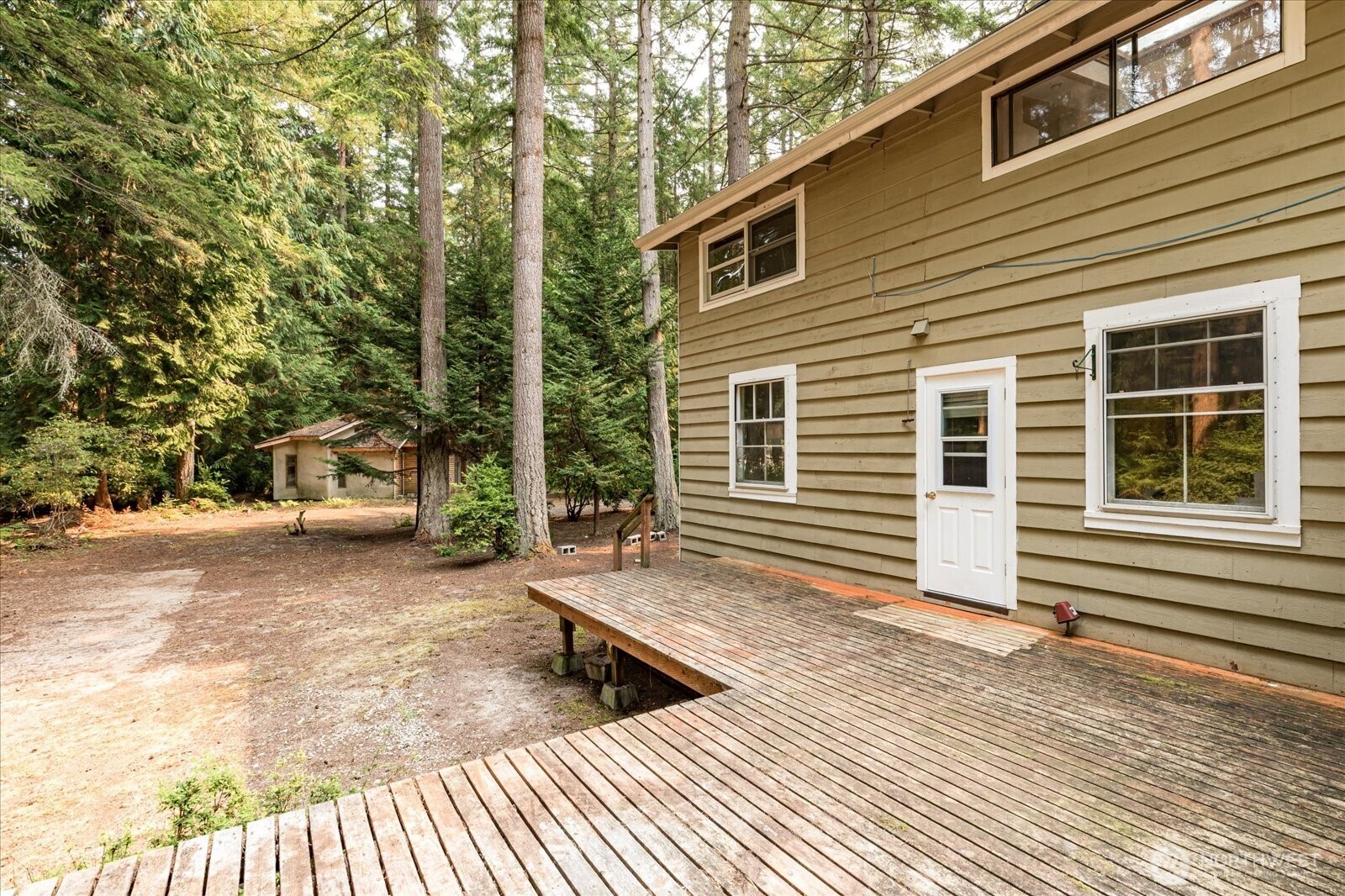 3221 Brooks Hill Road