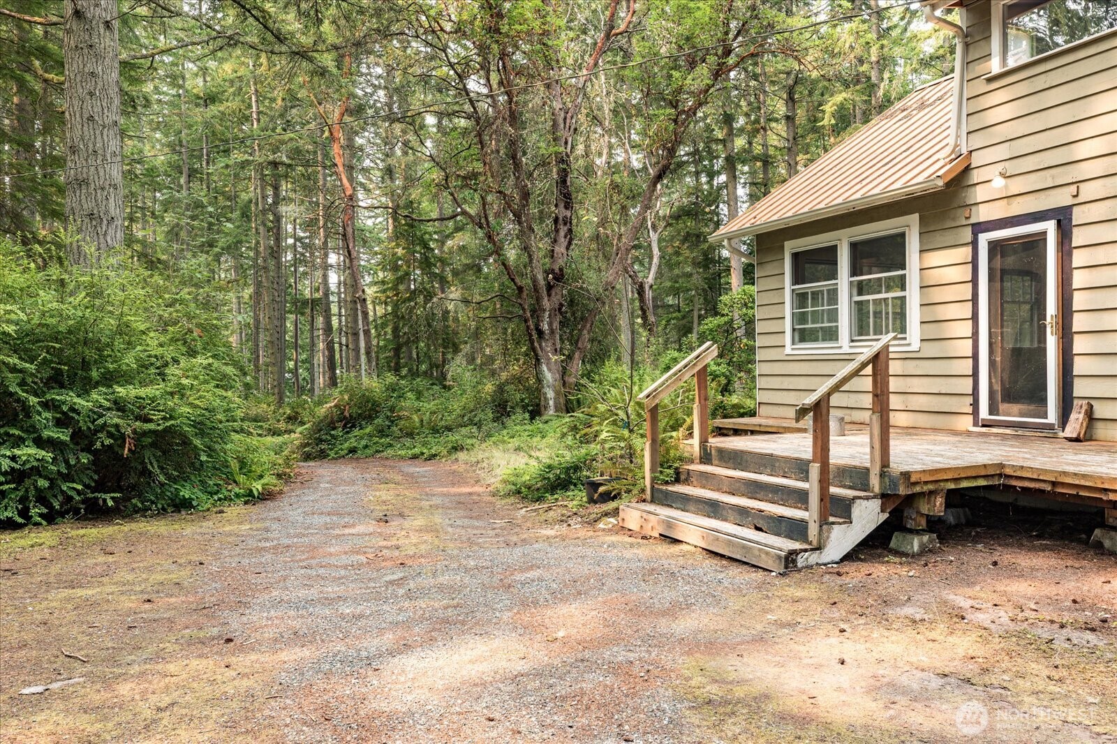 3221 Brooks Hill Road