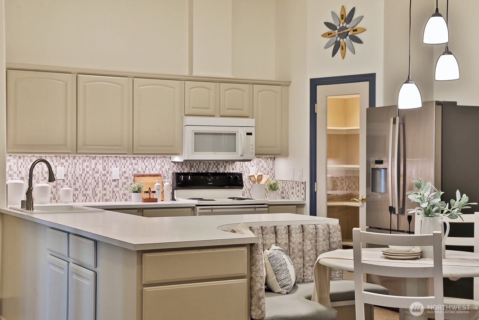 4694 Wrightsman Place