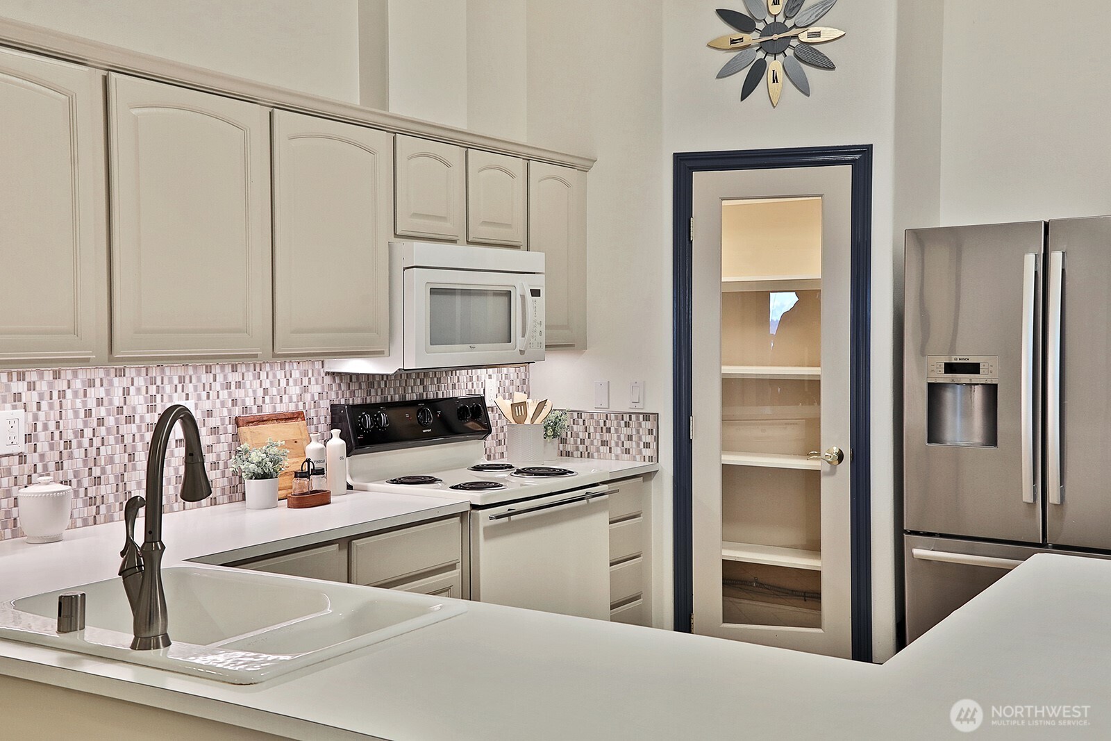 4694 Wrightsman Place