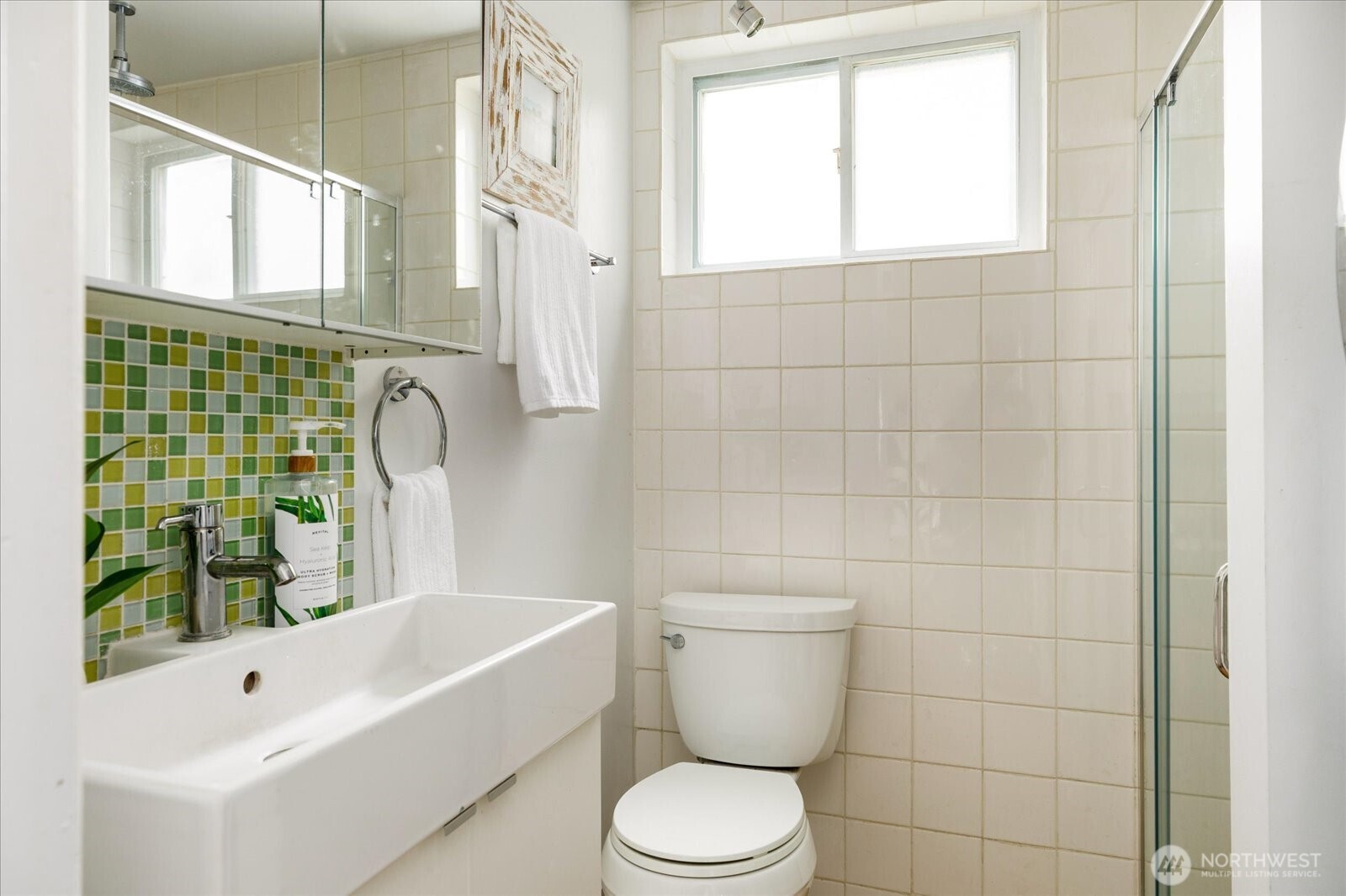 3661 Shorewood Avenue