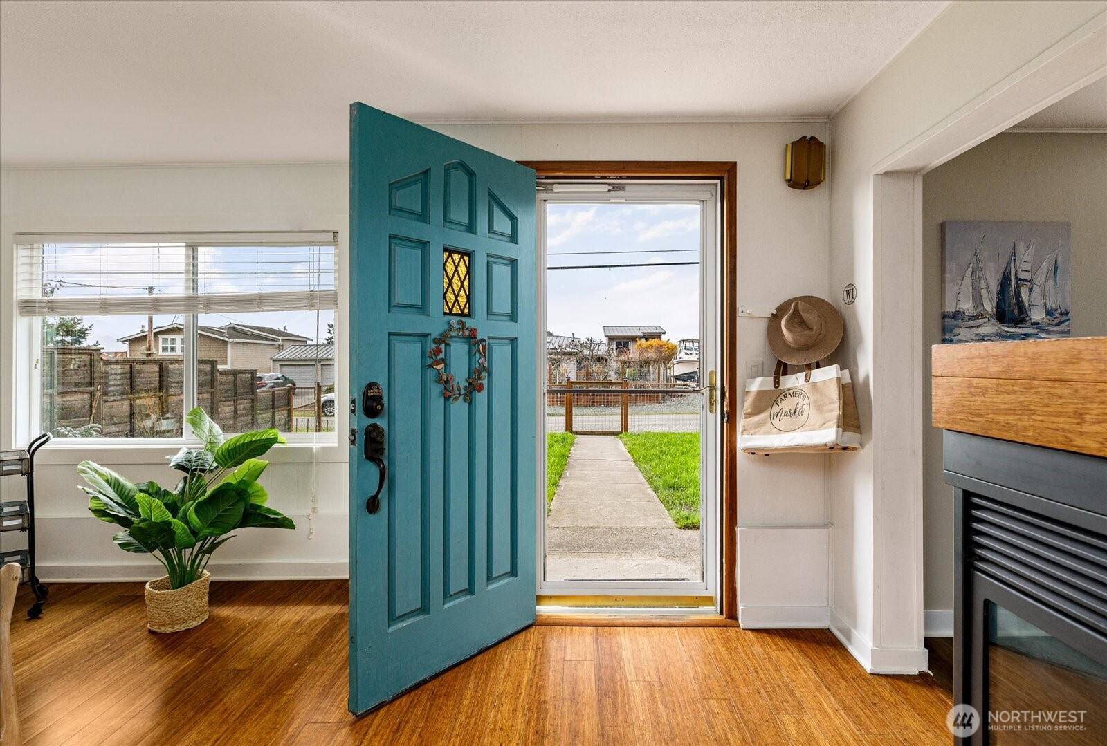 3661 Shorewood Avenue