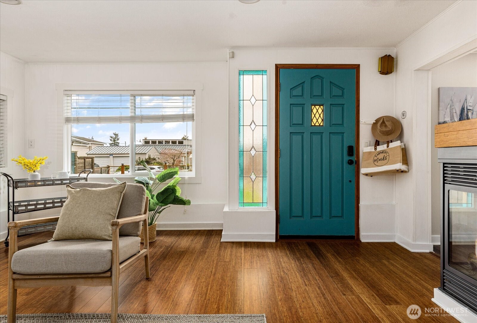 3661 Shorewood Avenue