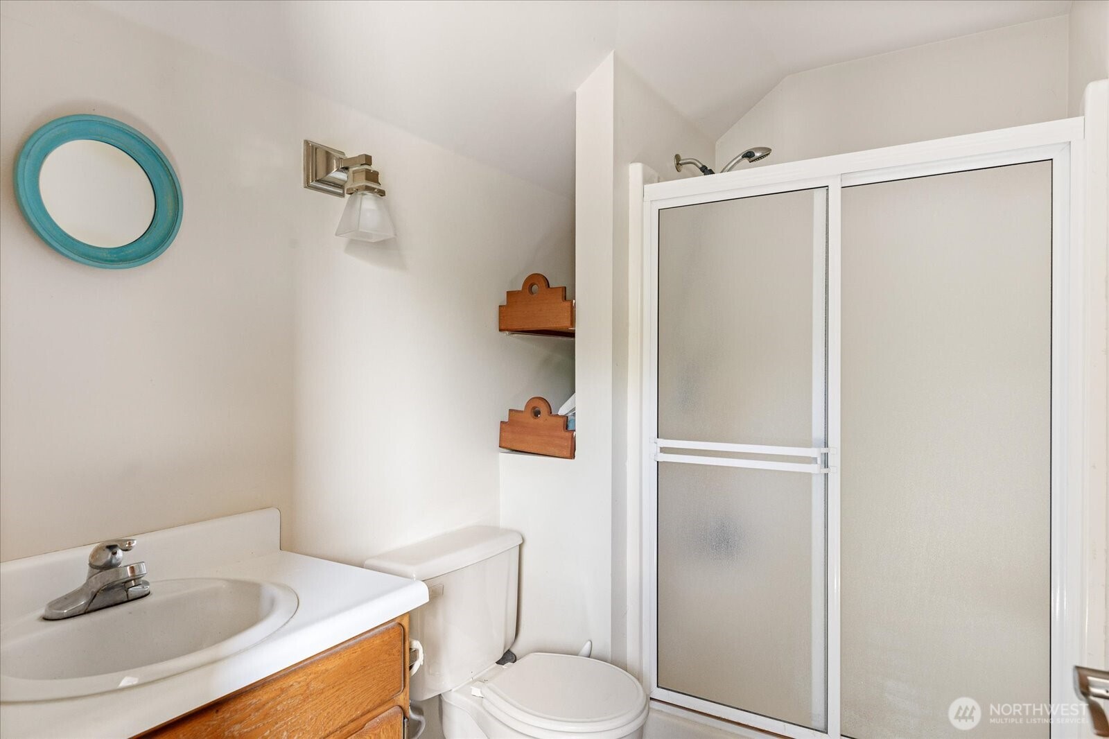 221 2nd Street Unit: 8