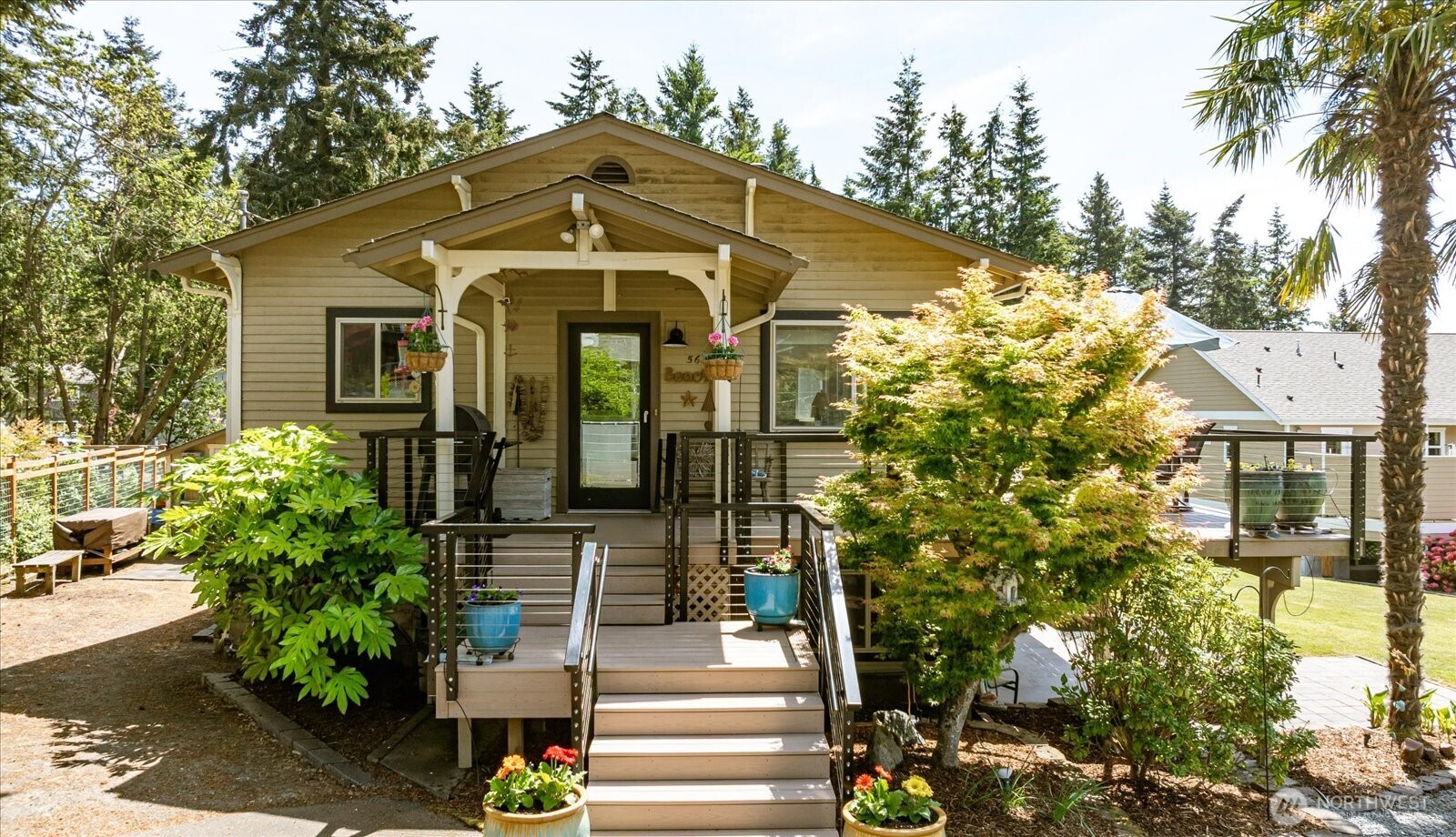 568 Dolphin Drive