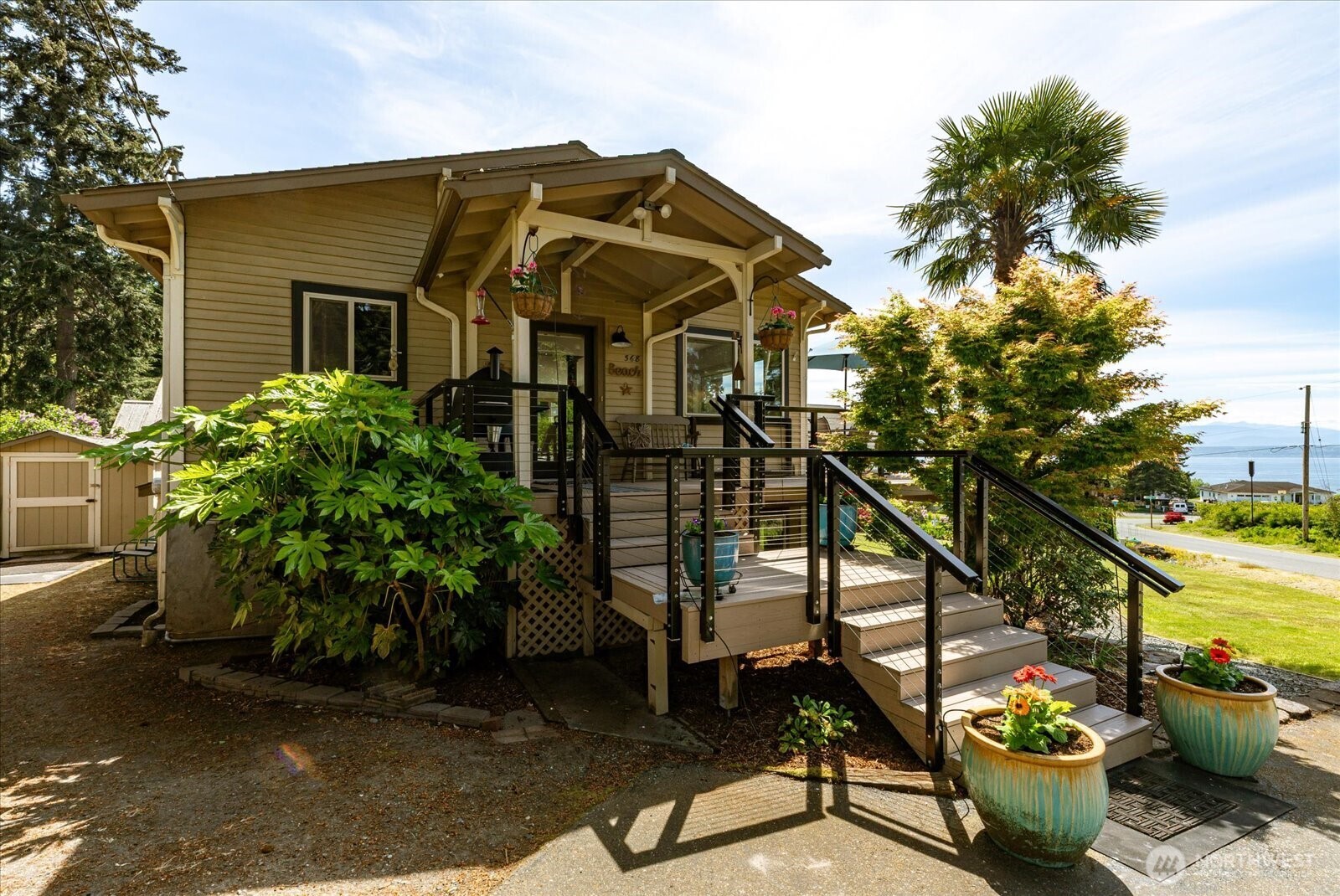 568 Dolphin Drive