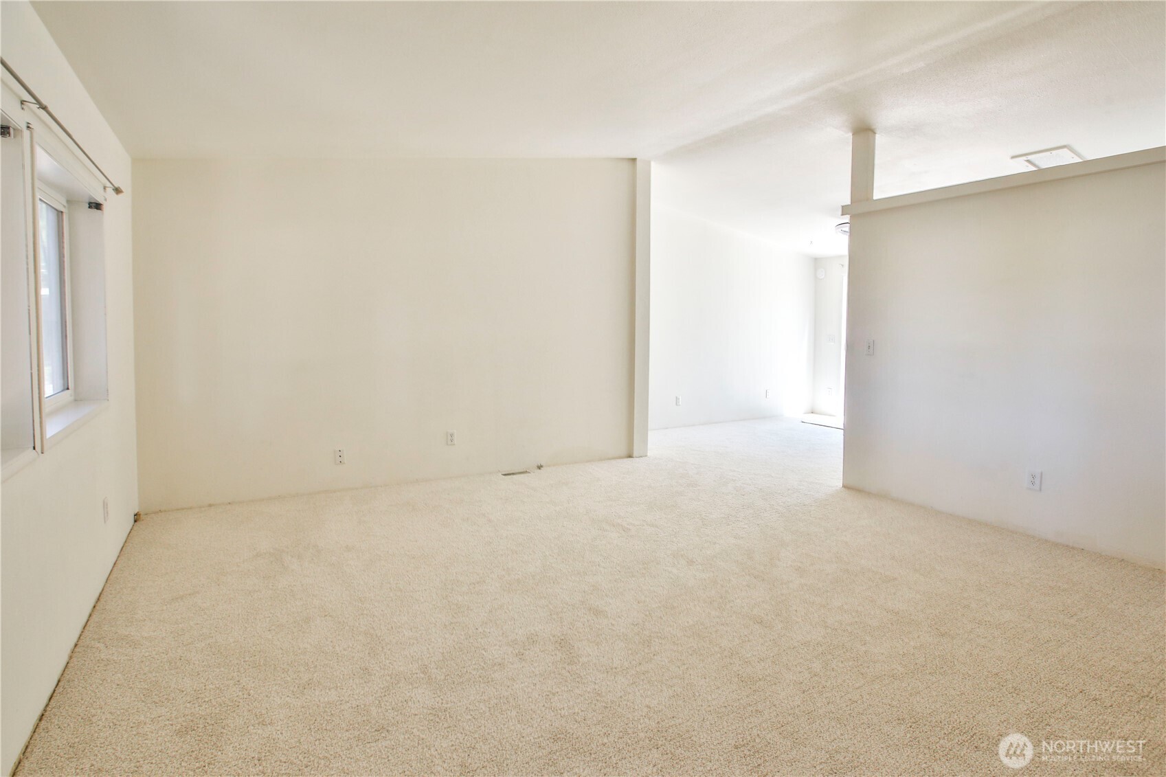 5559 Vesel Court