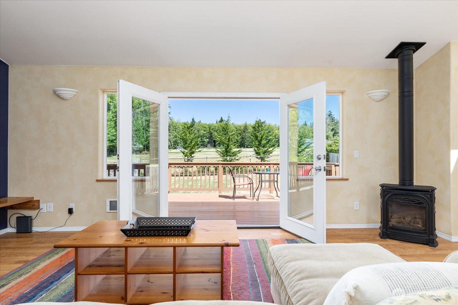 1243 Russell Drive