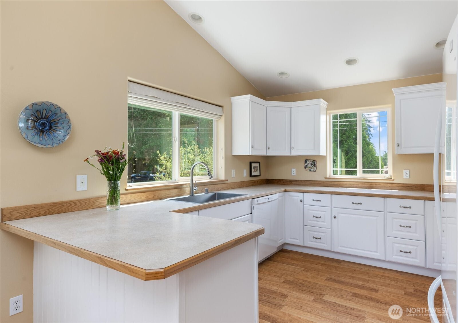 1243 Russell Drive