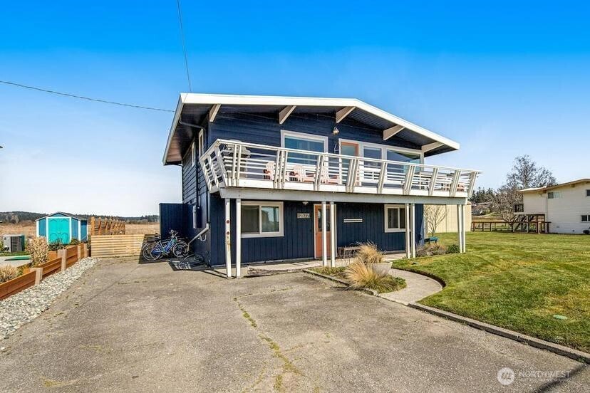 2577 Sunlight Beach Road