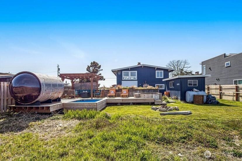 2577 Sunlight Beach Road