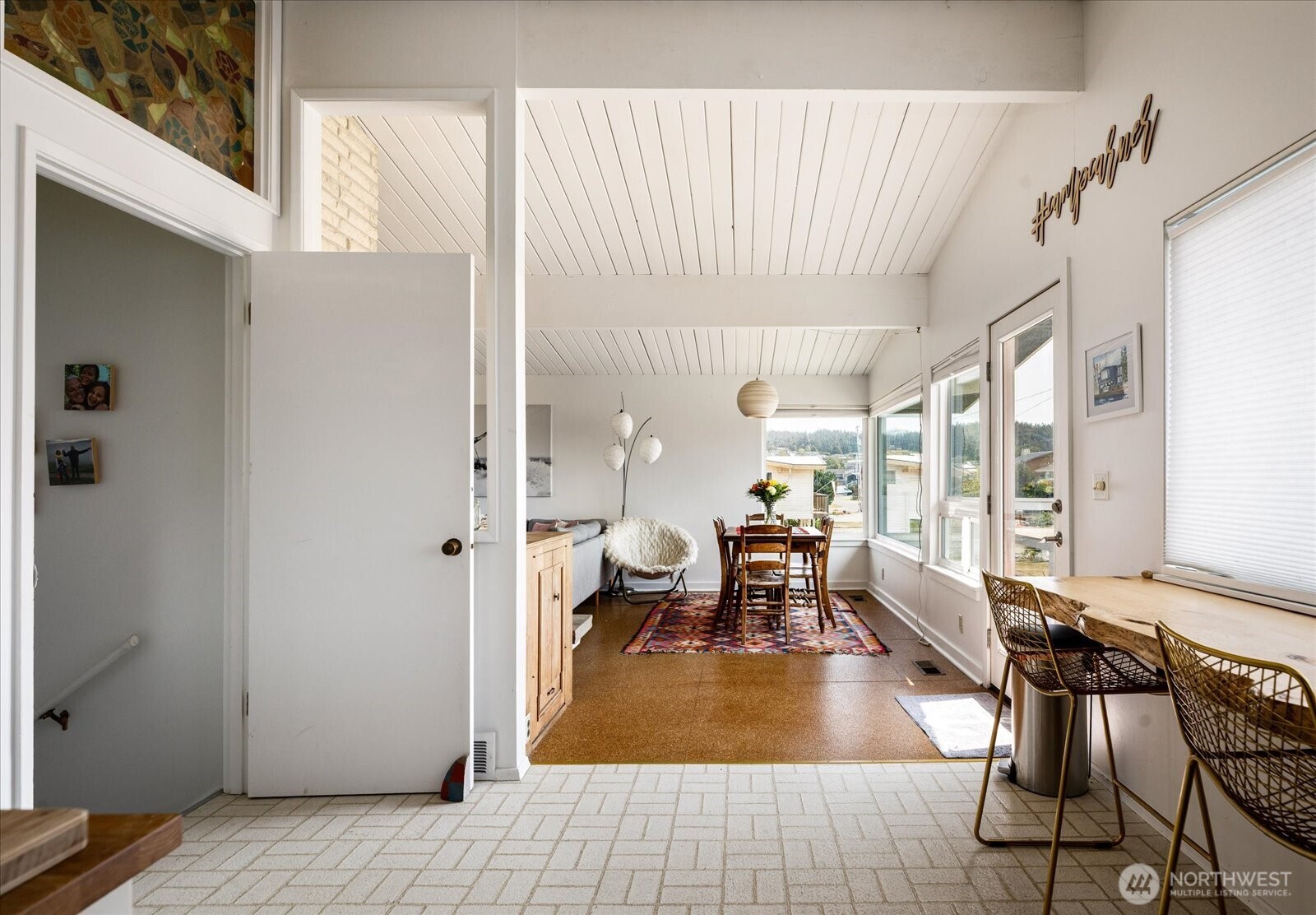 2577 Sunlight Beach Road