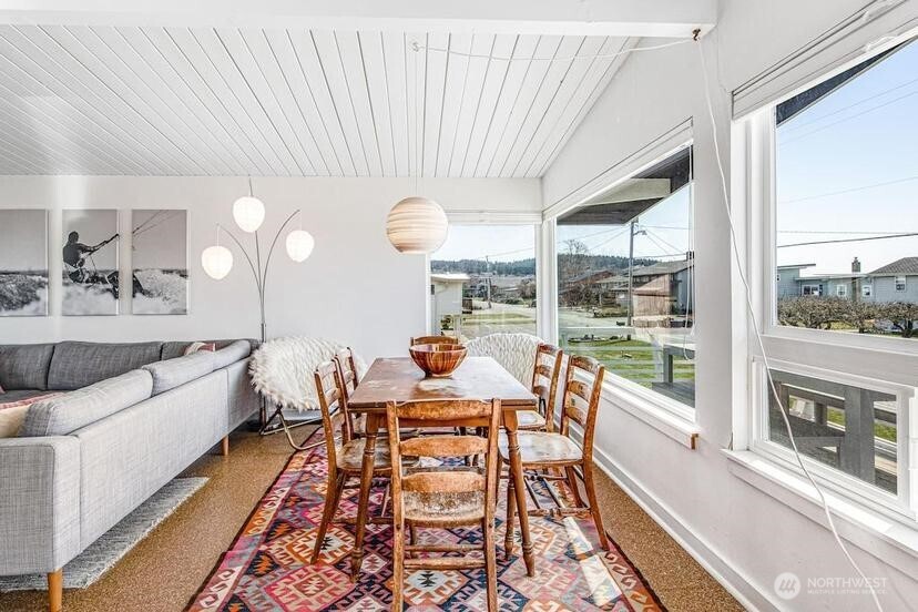 2577 Sunlight Beach Road
