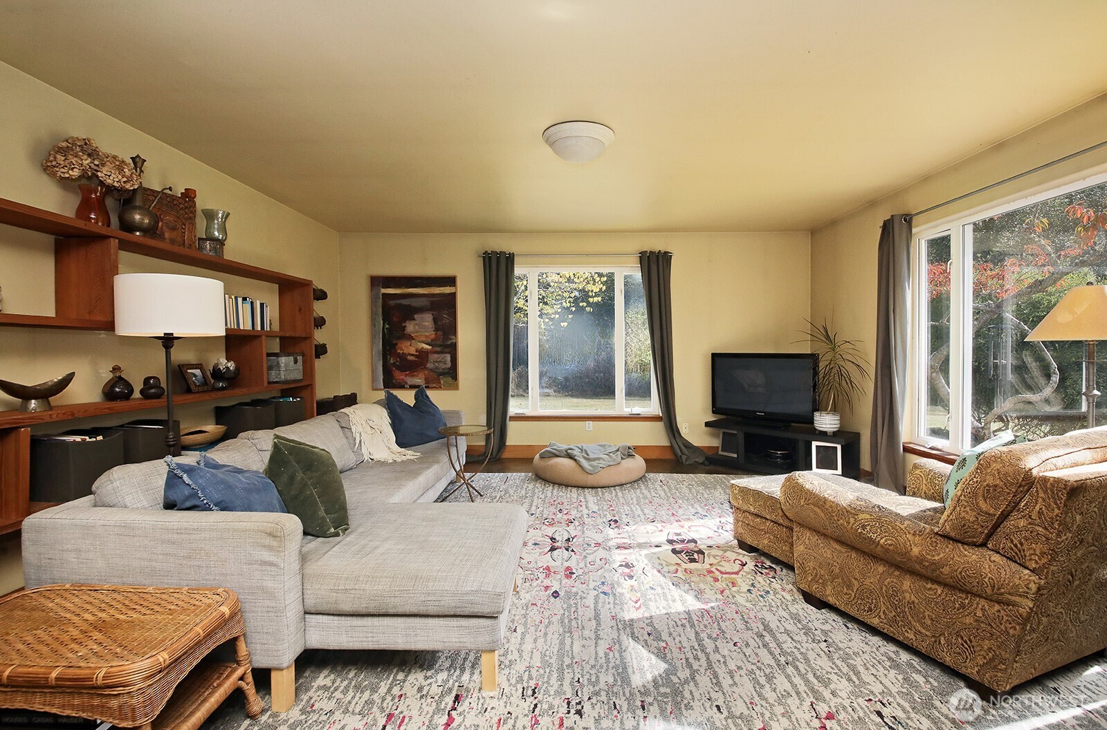 5087 Ollom Drive