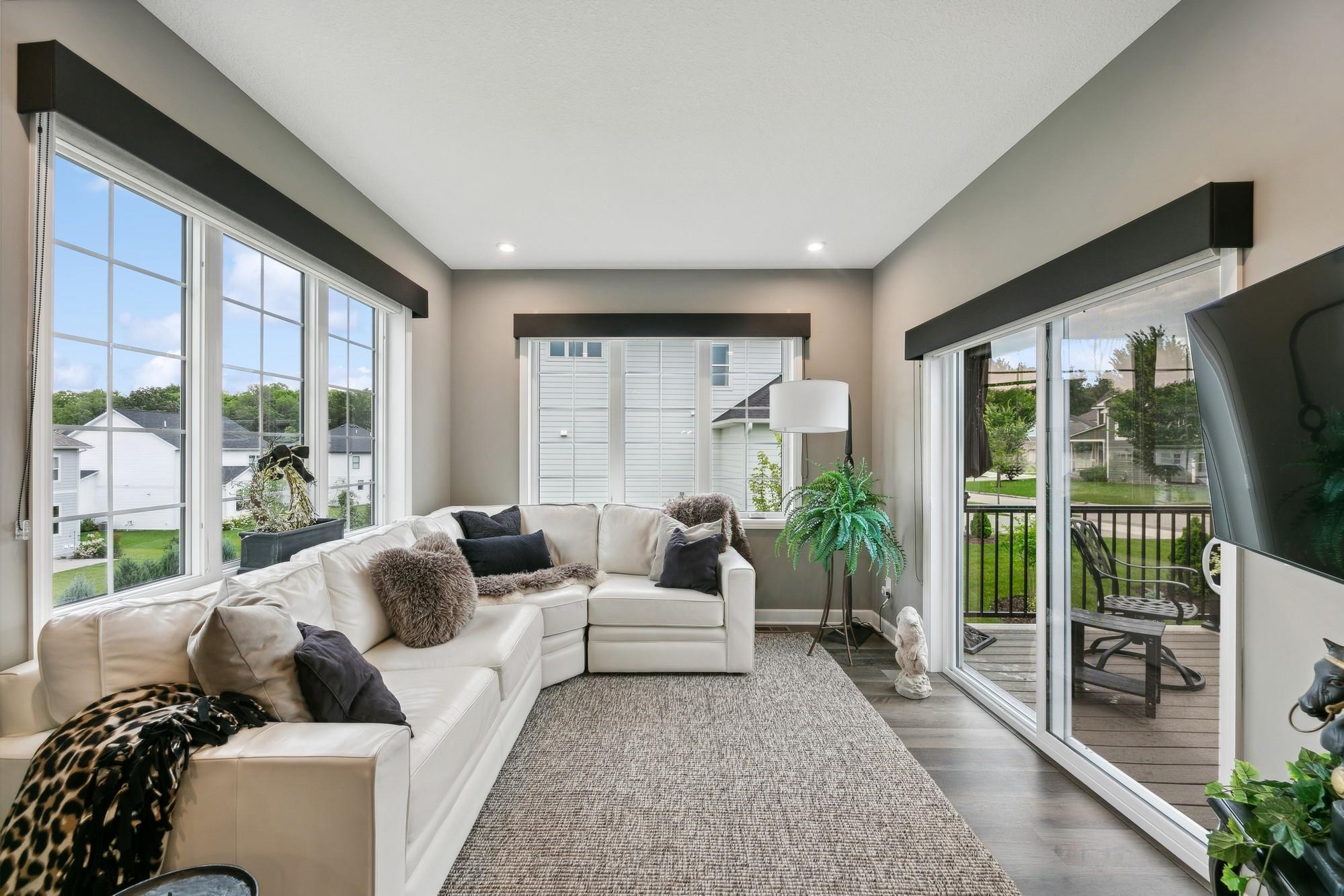 4240 Woodland Cove Parkway