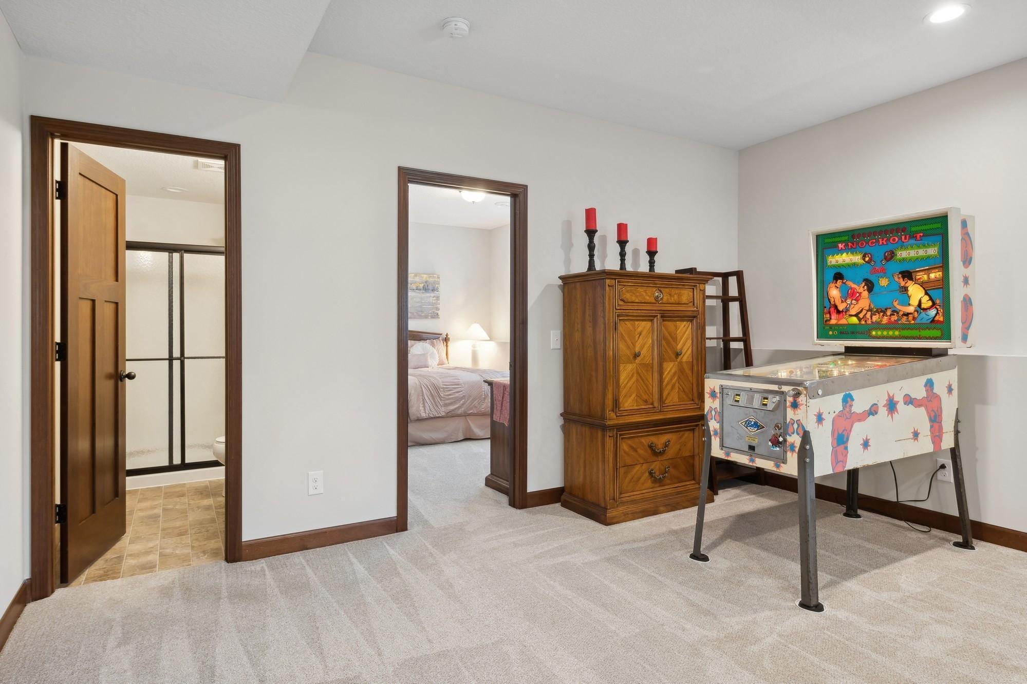 14055 Ailesbury Avenue