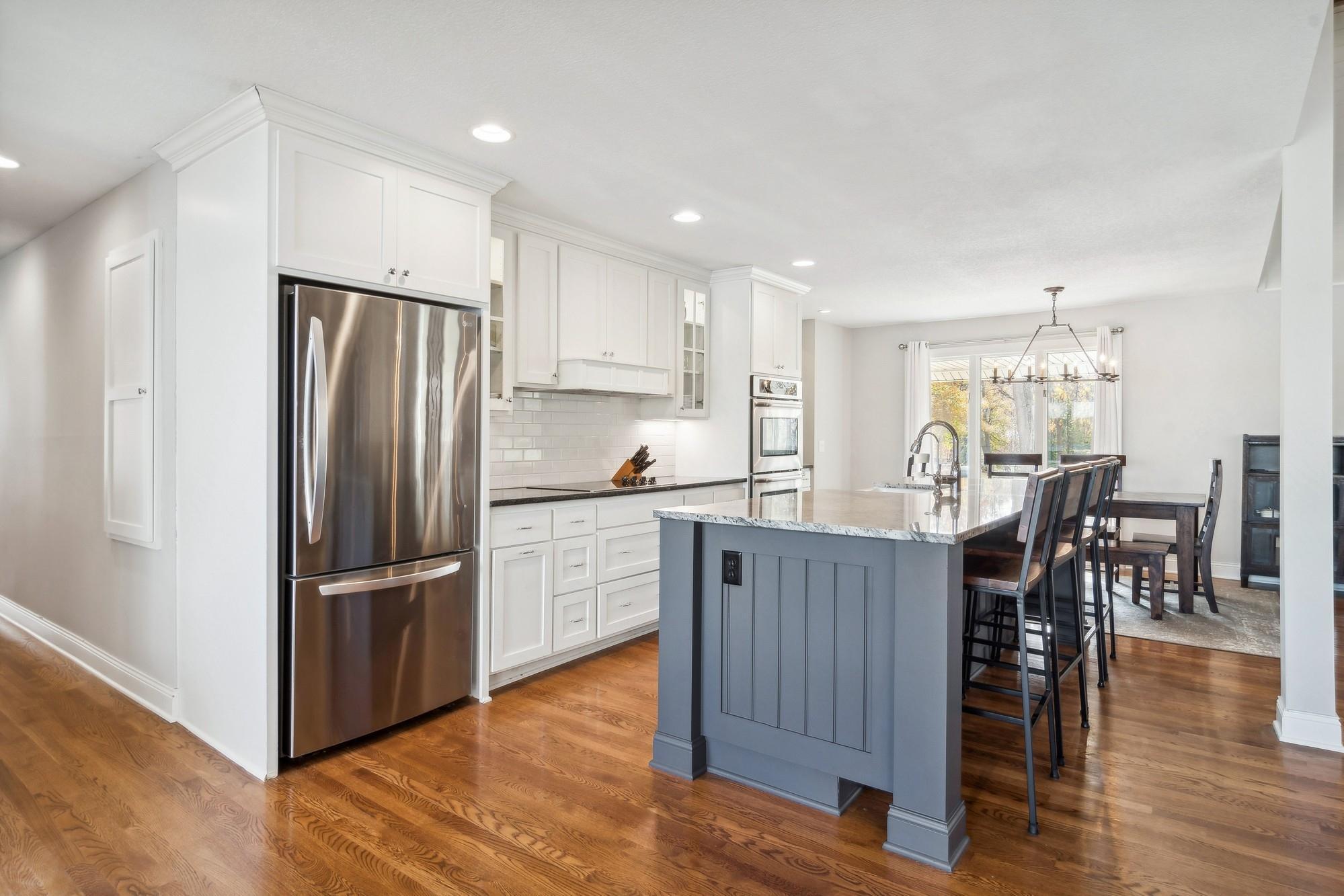 9655 Lakewood Circle