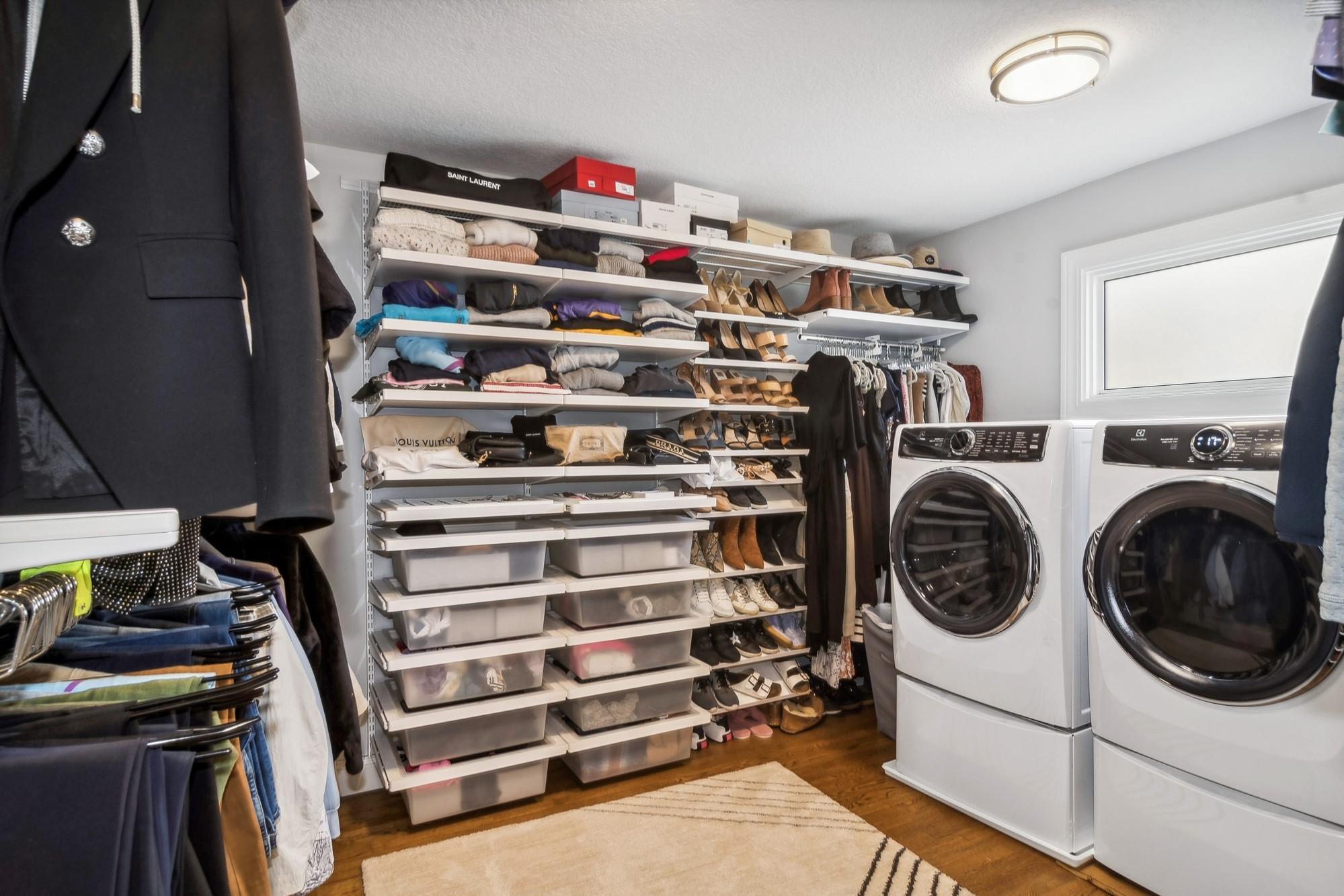 9655 Lakewood Circle